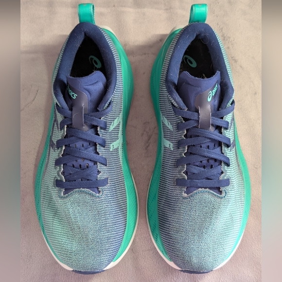 Women's Asics Superblast Size 7.5 - Picture 6 of 16